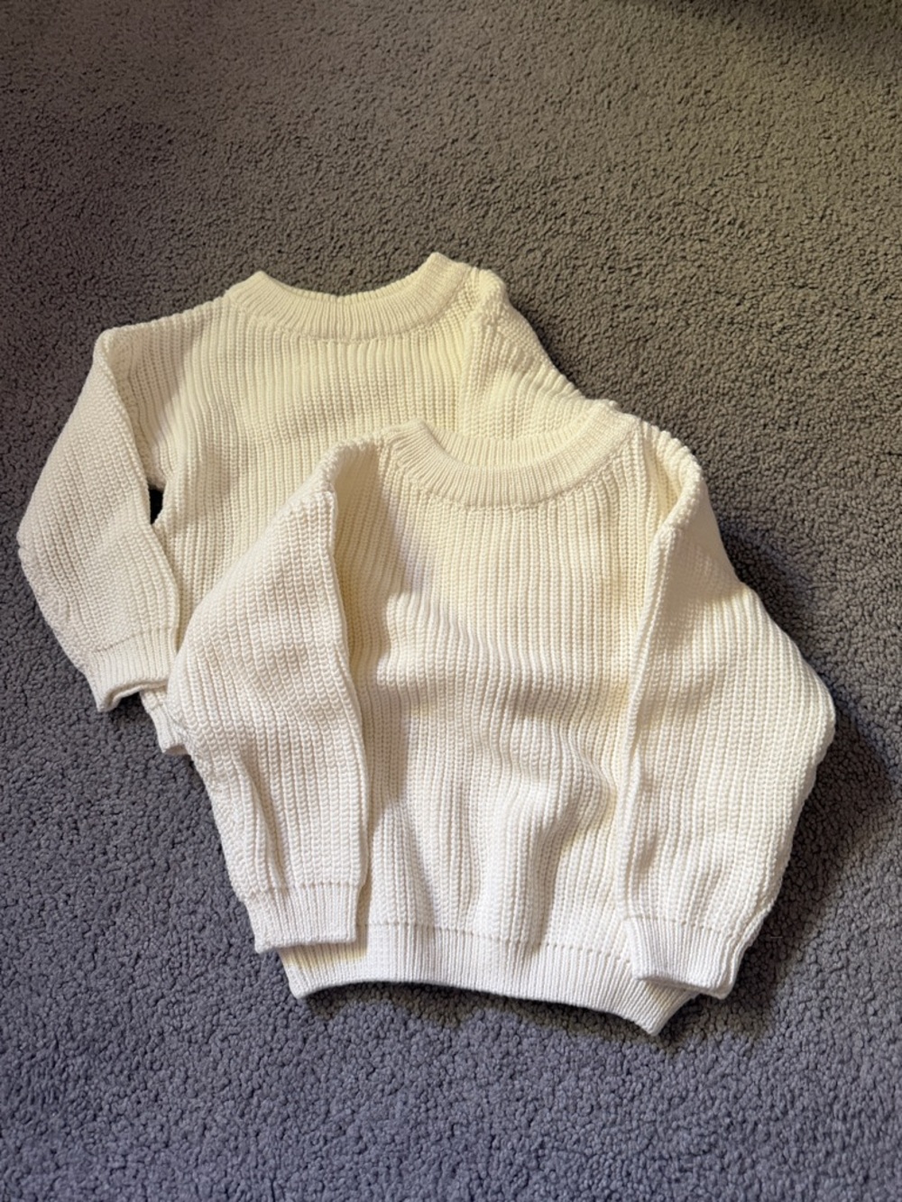 NEW white Ribbed Crewneck Sweater - baby Classic Knit SIZE 66 (3-6 months)